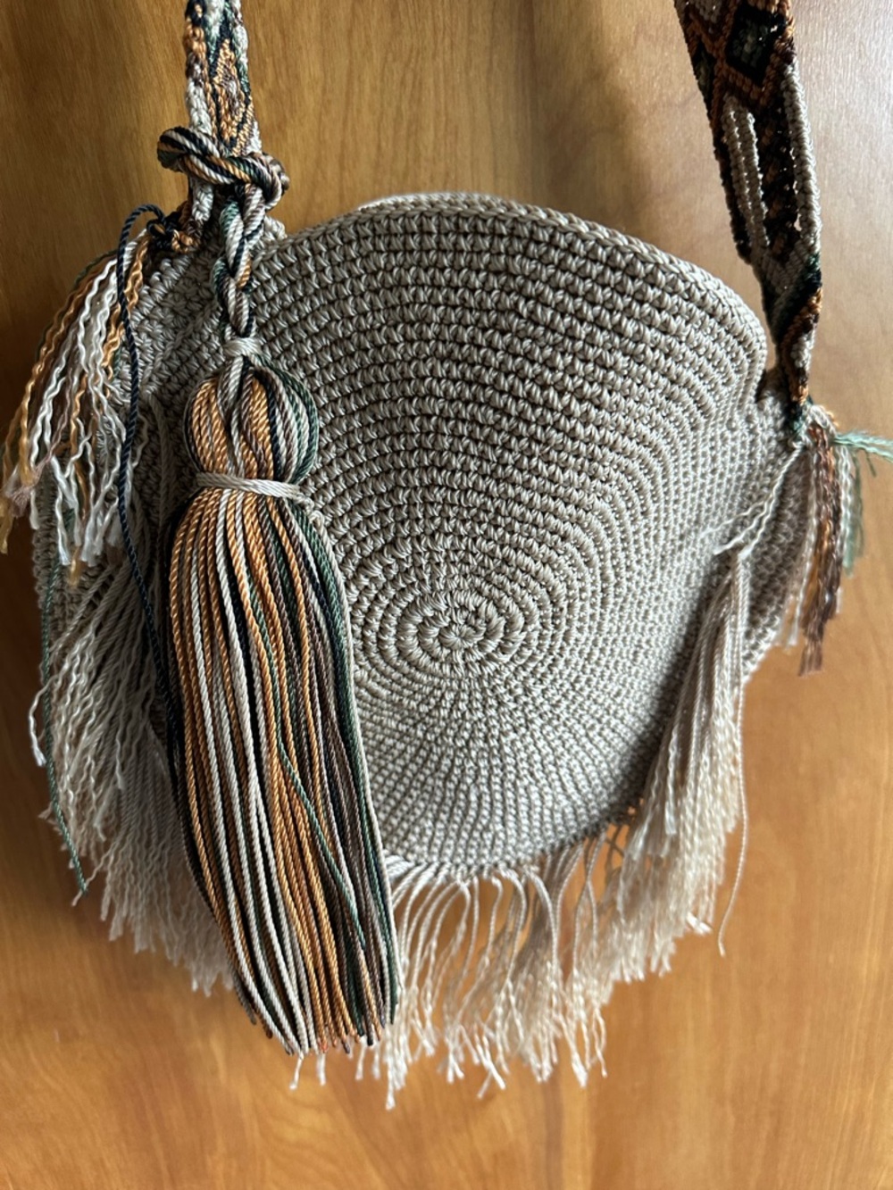 Handwoven Round Fringe Shoulder Bag in Natural Wayuu inspired